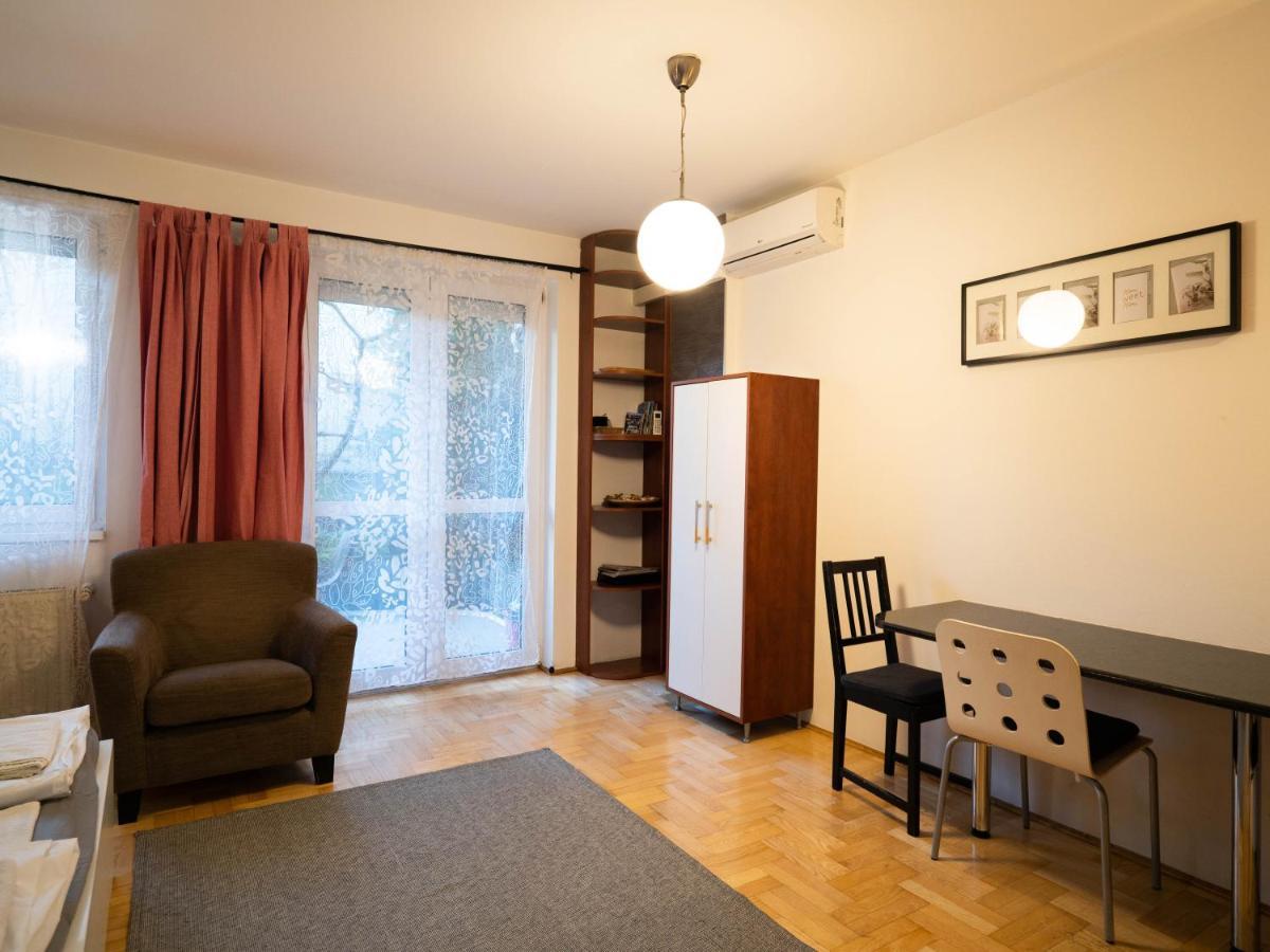 Super Cute Studio With Terrace Next To Gozsdu Passage Budapeszt Zewnętrze zdjęcie