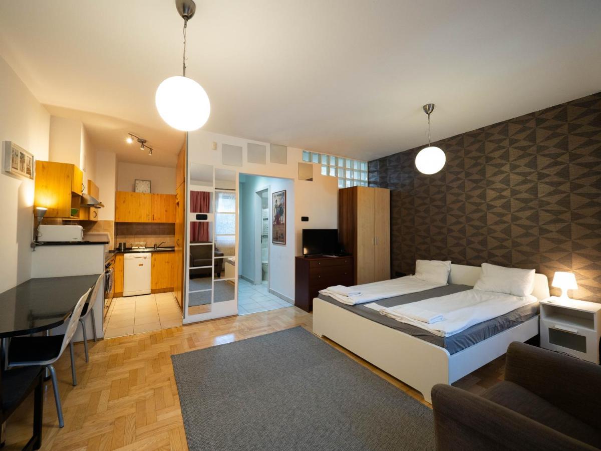 Super Cute Studio With Terrace Next To Gozsdu Passage Budapeszt Zewnętrze zdjęcie